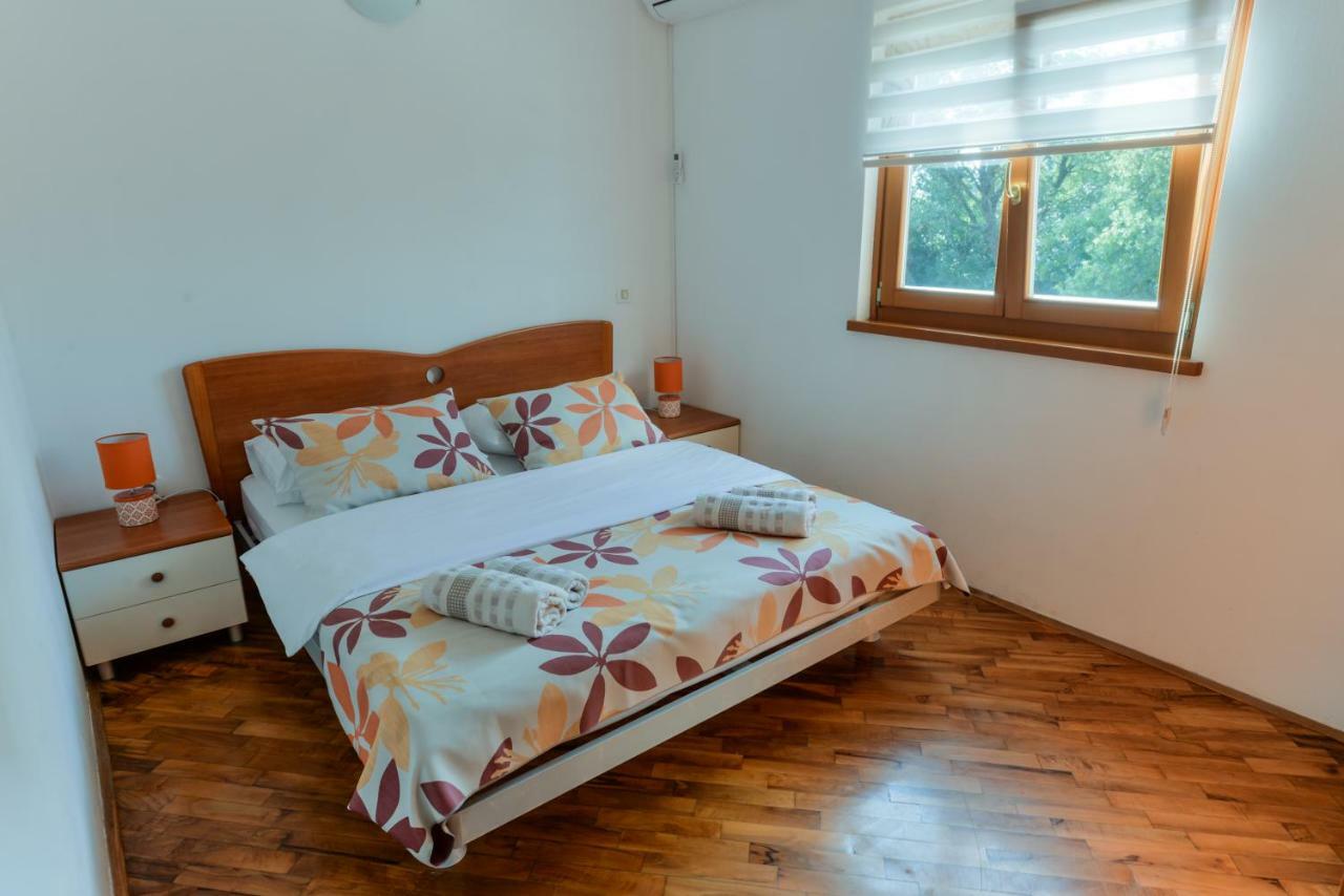 Lumbre Apartment Tar-Vabriga 外观 照片